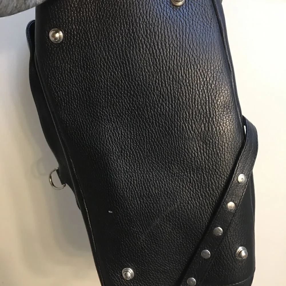 Botkier Large Trigger Satchel 💕like new💕